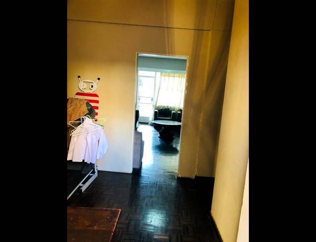 1 BEDROOM APARTMENT FOR SALE IN BELLEVUE